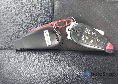 2019 Dodge Grand Caravan Sxt from USA, damaged, VIN 2C4RDGCG9KR621307